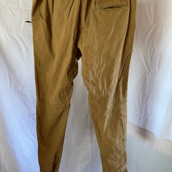 Rue21 Tan Cargo Pants with Relaxed Fit - Picture 2 of 6